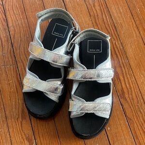Dolce Vita Women’s Dubai Sandals Silver Distressed Leather